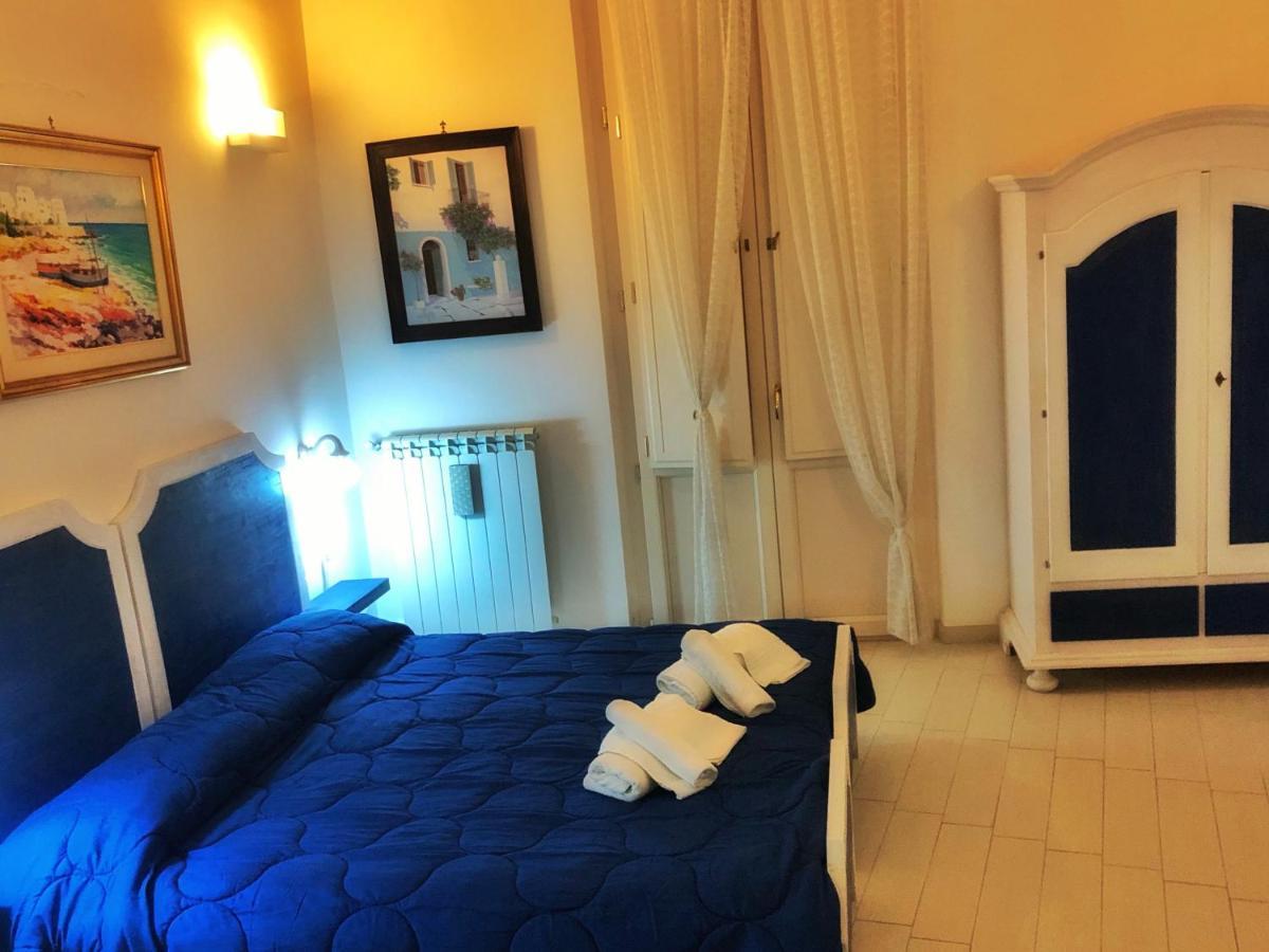 Palazzo Salia Bed and Breakfast Λέτσε Εξωτερικό φωτογραφία