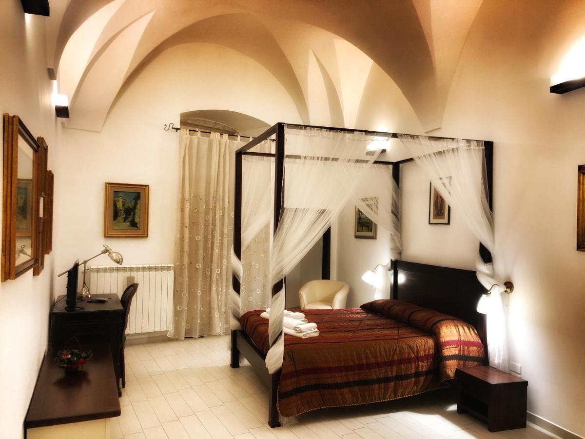 Palazzo Salia Bed and Breakfast Λέτσε Εξωτερικό φωτογραφία