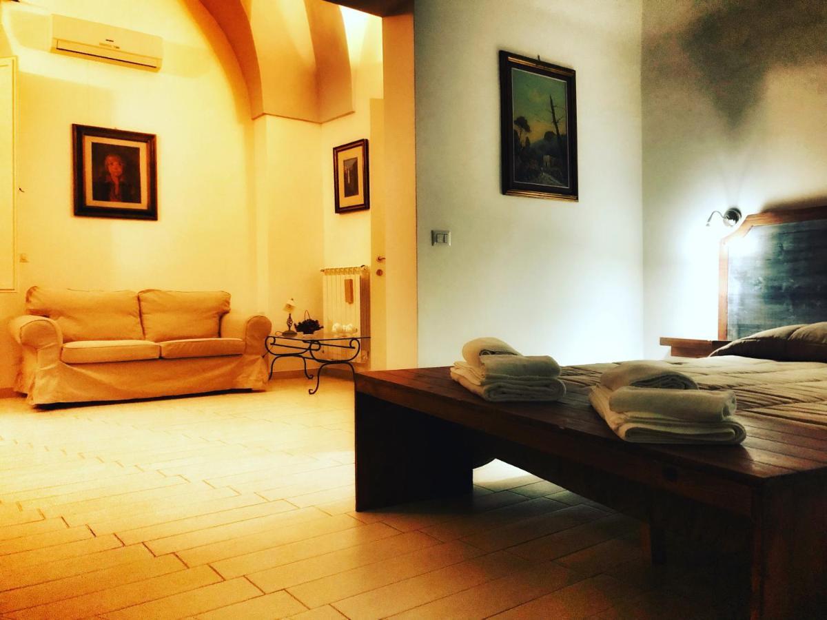 Palazzo Salia Bed and Breakfast Λέτσε Εξωτερικό φωτογραφία